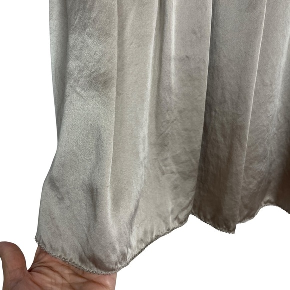 VTG 100% Silk Taupe Beige Sateen Crocheted Yoke Top Sequins Metal Accents Medium - Picture 6 of 9